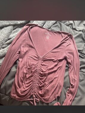 American Eagle Outfitters Mauve Ribbed Ruched V-Neck Long Sleeve Top